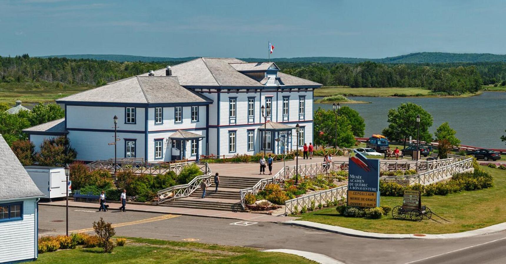 Auberge Soleil De Mer Bonaventure Exterior photo